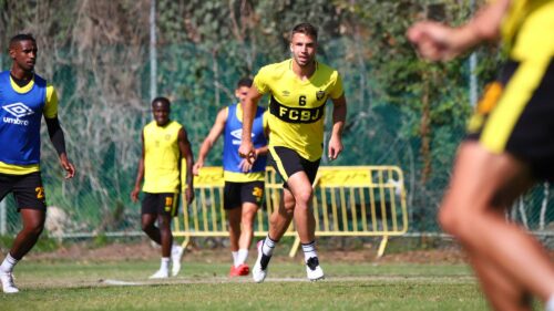 קומאן לקראת הפועל חיפה: "חייבים להיצמד לתכנית משחק"; זרגרי: "צריכים את האוהדים איתנו"