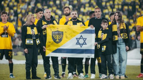 ברק אברמוב: מצדיעים לאריות שחזרו מהשבי